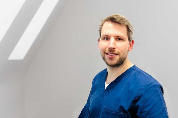 Dr. Dr. Alexander Zeller: Verstärkung in unserer Hautchirurgie des Gesichtes